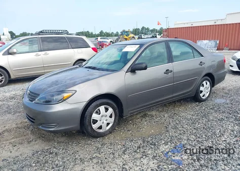 2003 Toyota Camry Le z USA, uszkodzony, nr VIN 4T1BE32K83U648057